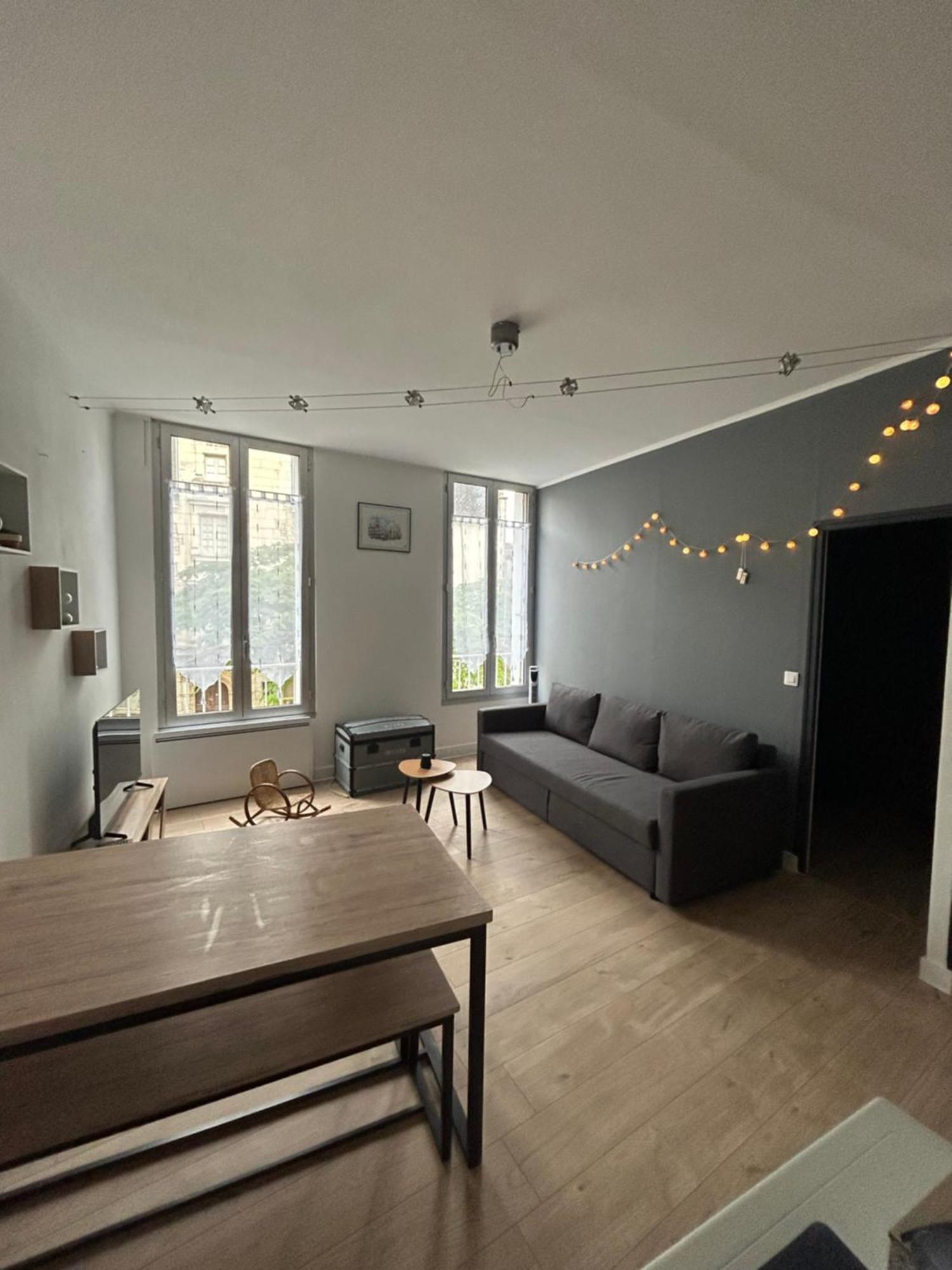 Ferienwohnung Chez Noemie Saintes Exterior foto